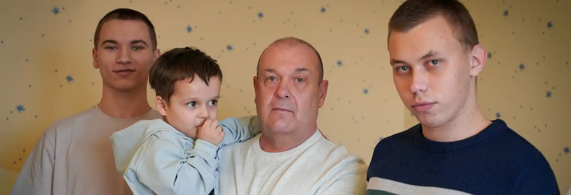 Ukraine_UNHCR Supports Displaced Large Foster Families