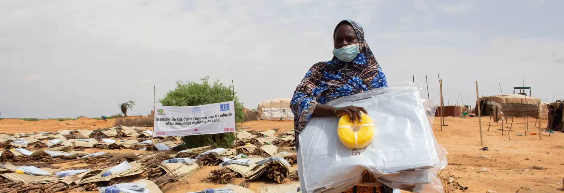Niger UNHCR And Japan Donate Emergency Shelter Kits To Displaced Persons