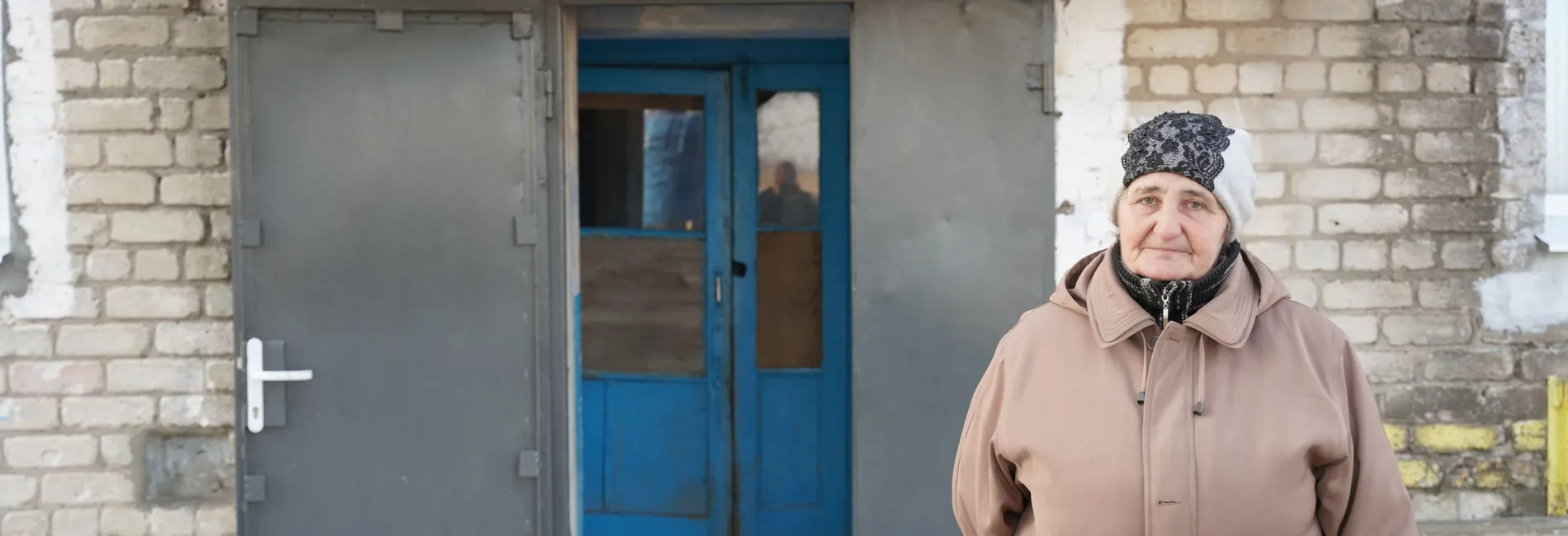 Ukraine. UNHCR supports people with repairs to war-damaged homes